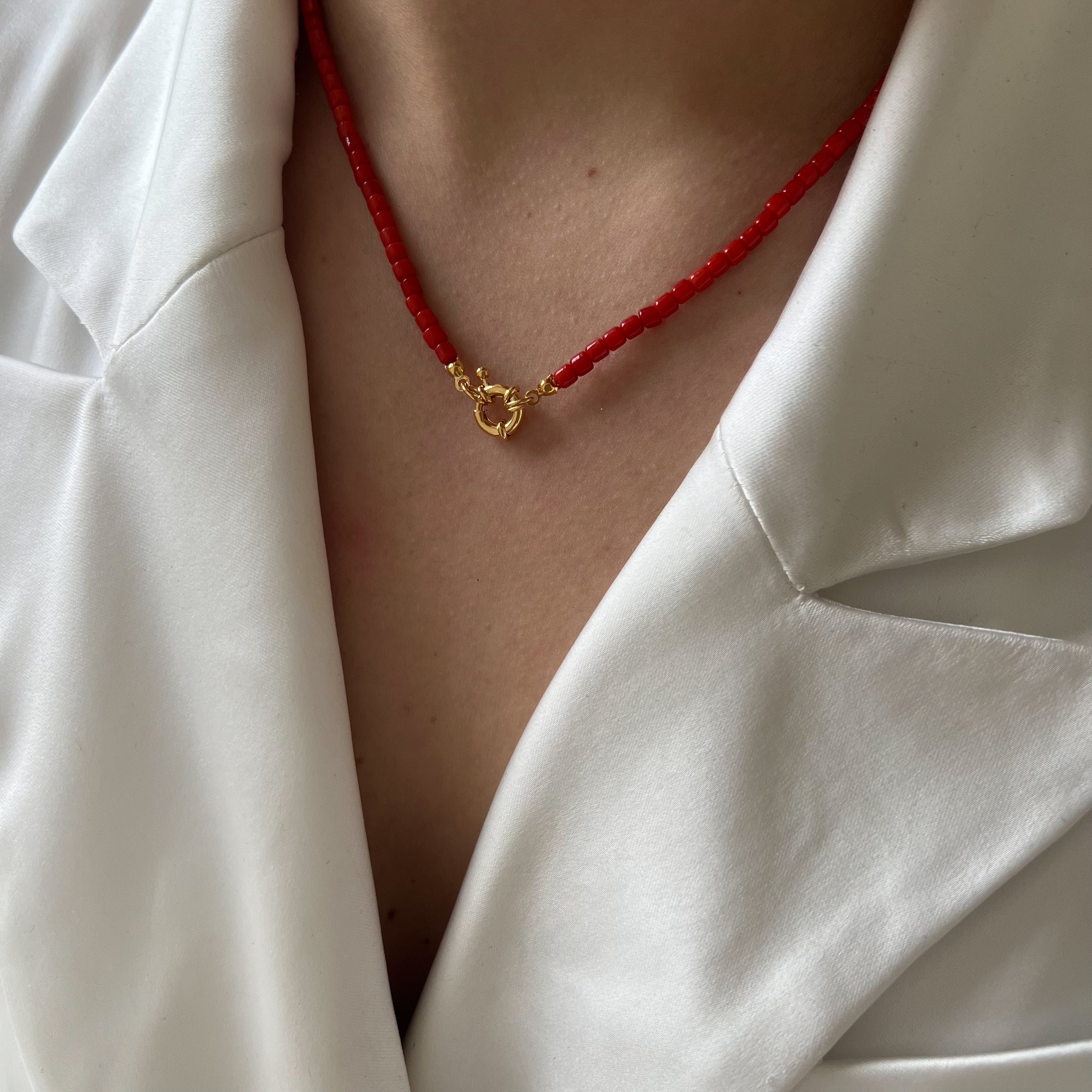 Red Cube Choker Red Cube Choker