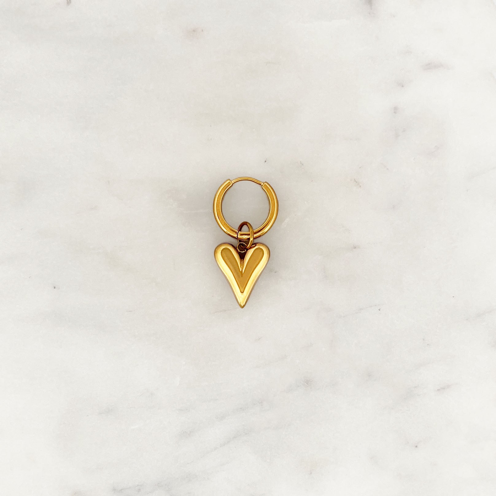 Earring Lovely Heart Earring Lovely Heart