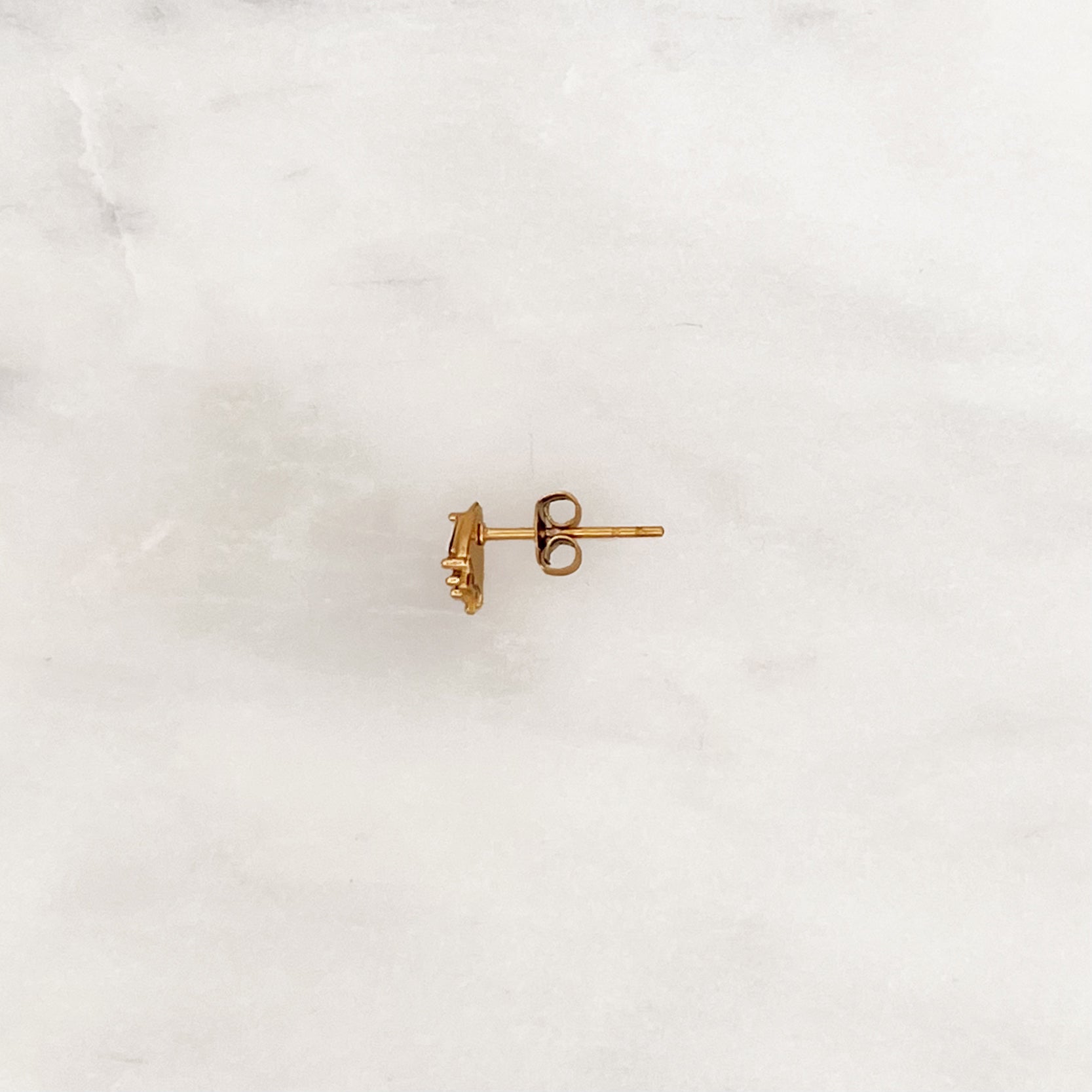 Earstud White Opal Moonfish Earstud White Opal Moonfish