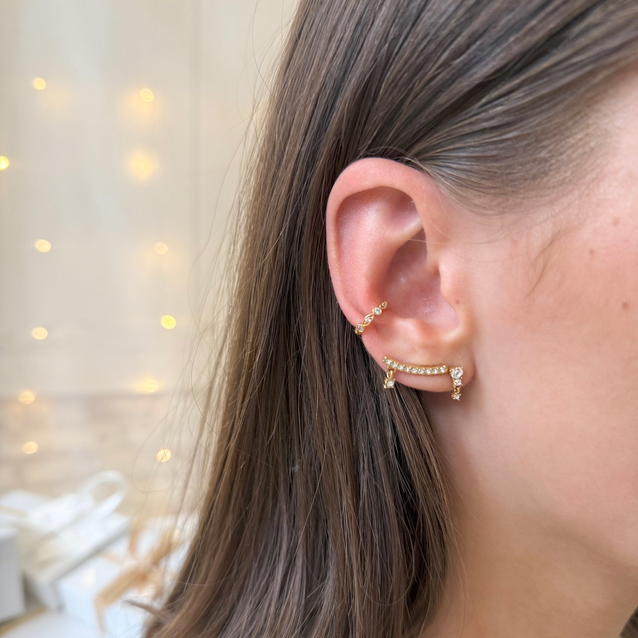 Earstud Long Strass Right - ByNouck Jewelry Earstud Long Strass Right - ByNouck Jewelry