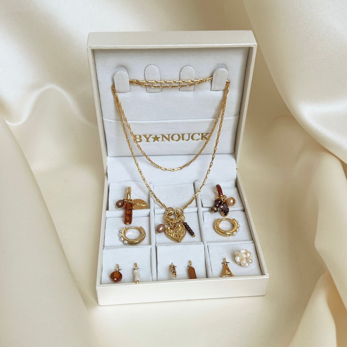 FREE Collection Box - ByNouck Jewelry FREE Collection Box - ByNouck Jewelry