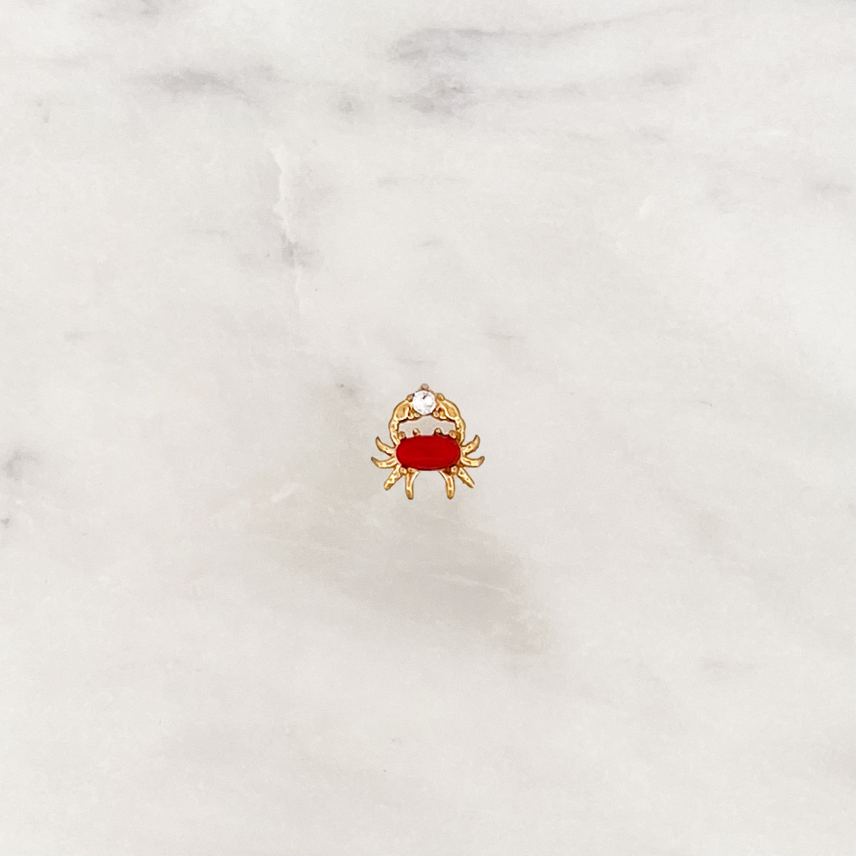 Earstud Red Crabby Earstud Red Crabby