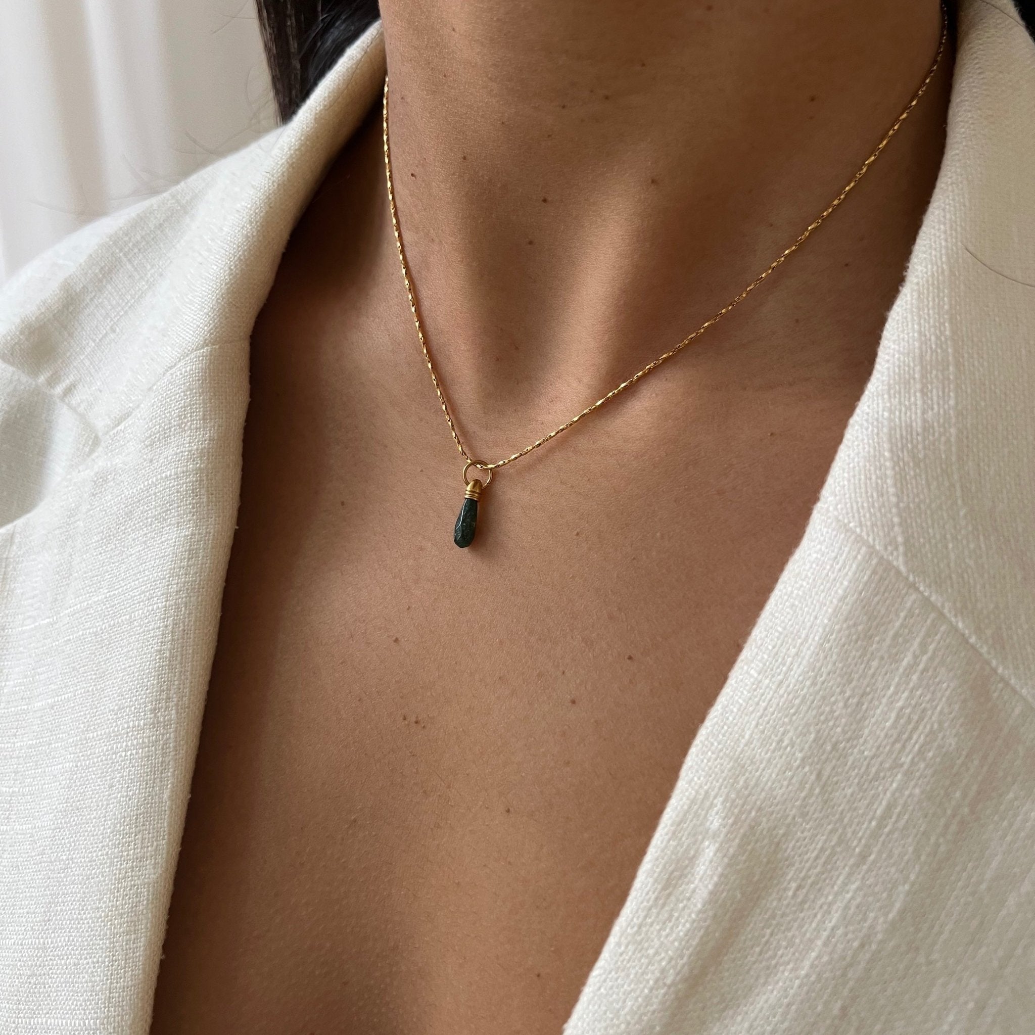 Necklace Manifest Stone Green Quartz - ByNouck Jewelry Necklace Manifest Stone Green Quartz - ByNouck Jewelry