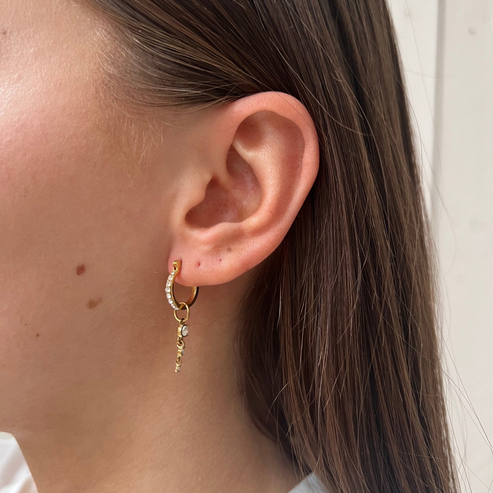 Rhinestones Hoop Triple Shiny Drops - ByNouck Jewelry Rhinestones Hoop Triple Shiny Drops - ByNouck Jewelry