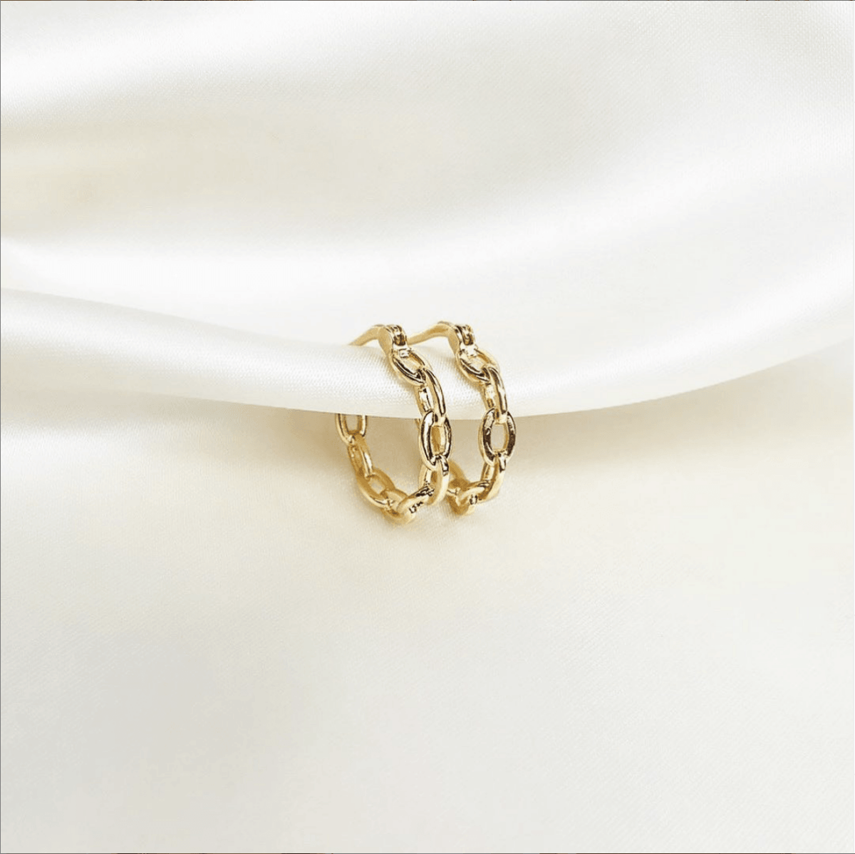Oval Link Hoop Set - ByNouck Jewelry Oval Link Hoop Set - ByNouck Jewelry