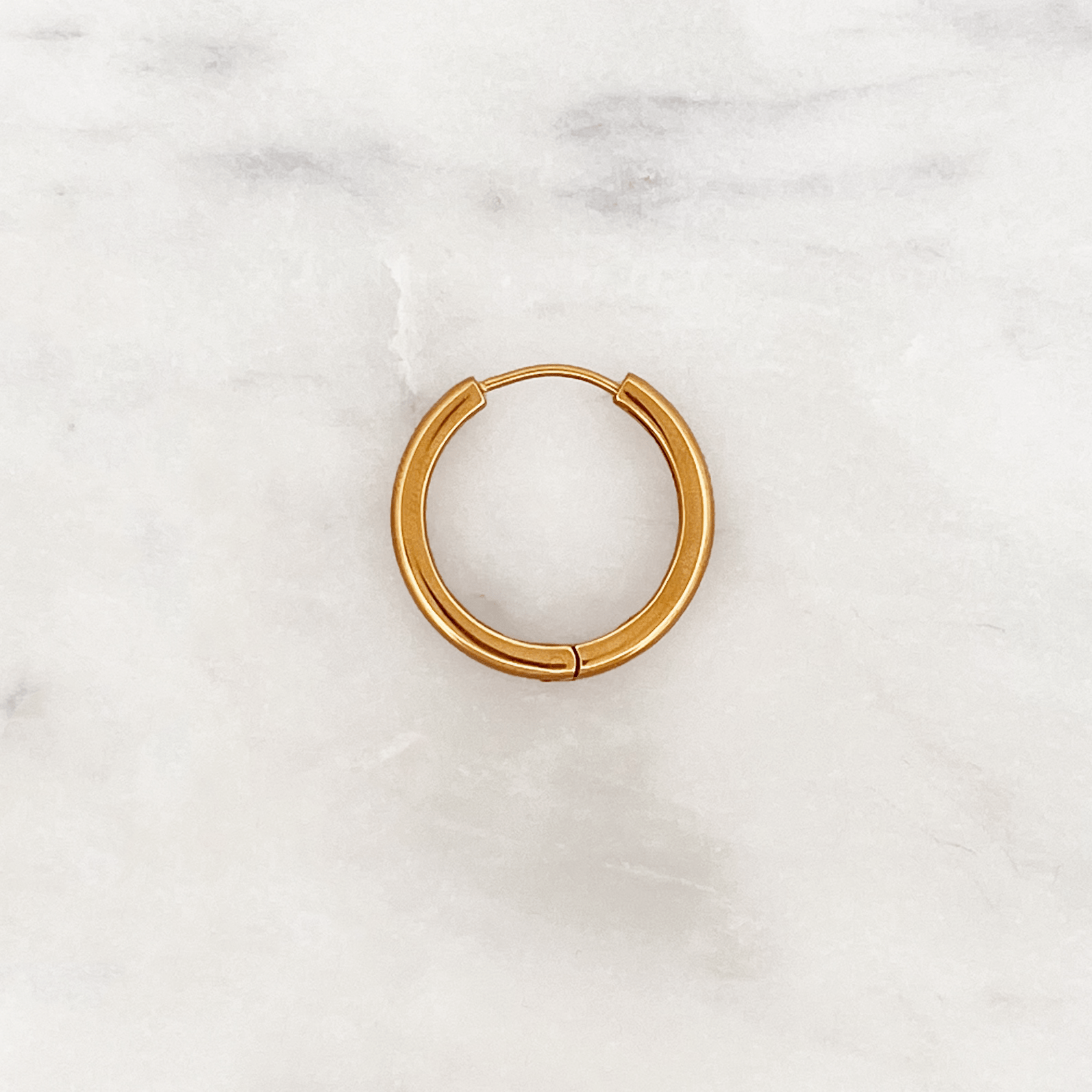 Base Big Fine Hoop - ByNouck Jewelry