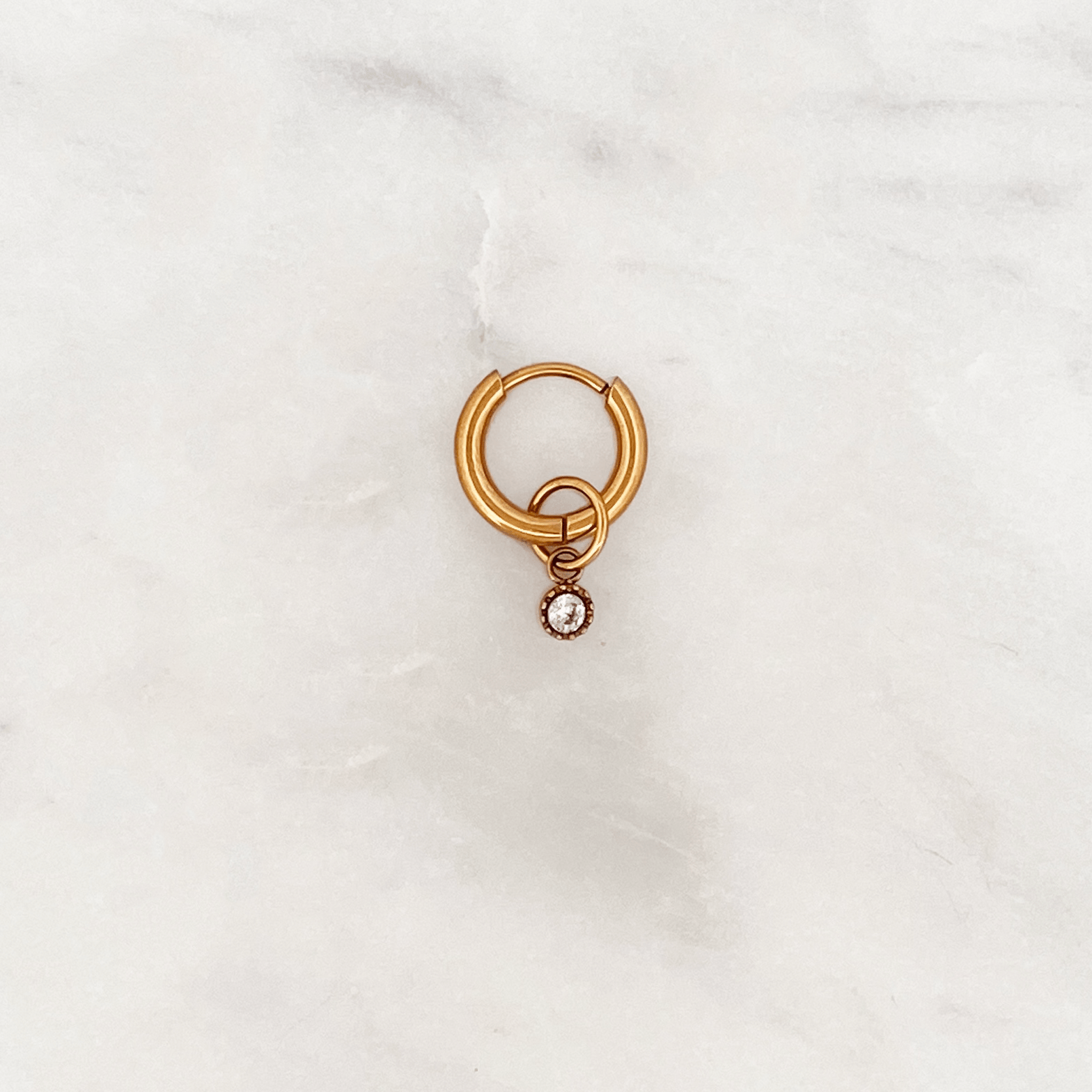 Classic Huggie Shiny Drop - ByNouck Jewelry