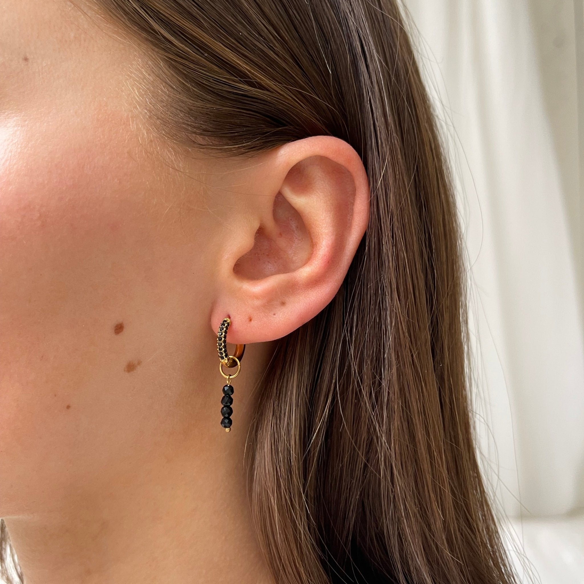 Onyx Hoop Black Beads - ByNouck Jewelry