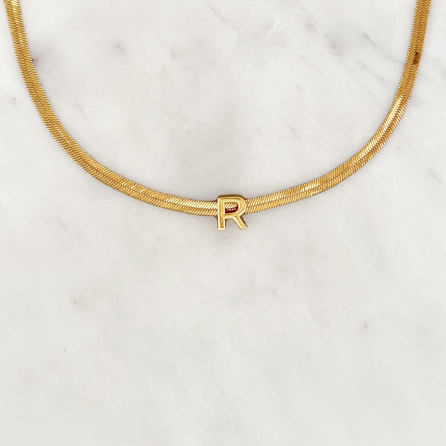 Flat Initial Choker